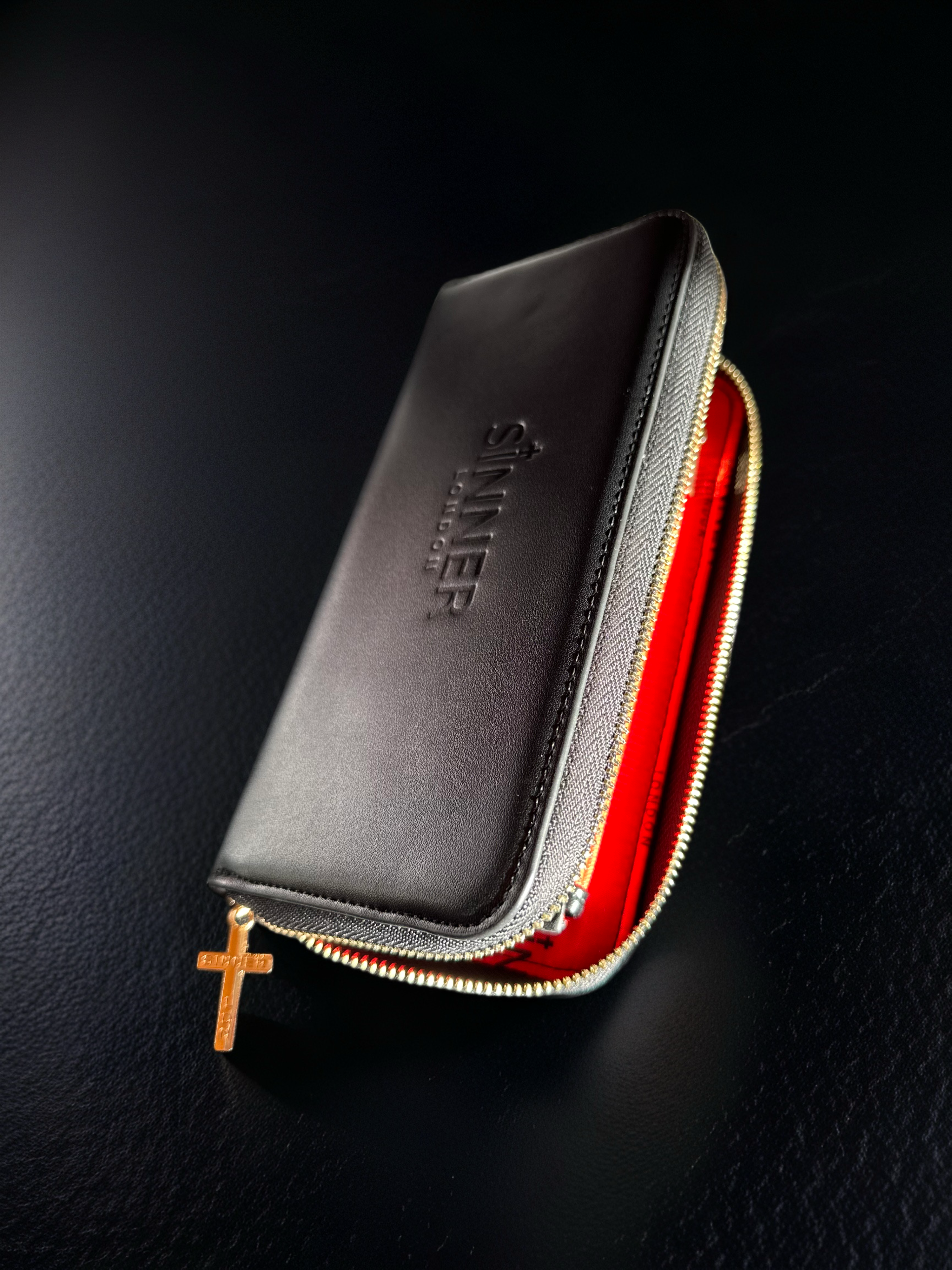 DARK TEMPTATION WALLET